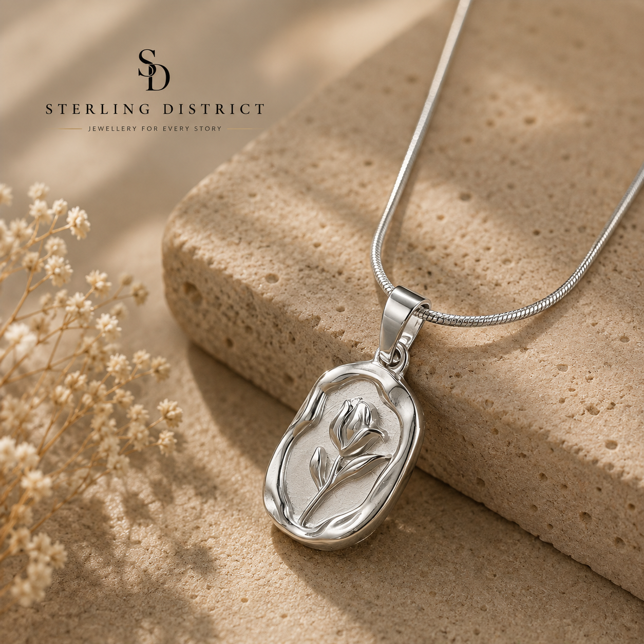 Tulip Pendant Necklace - Silver
